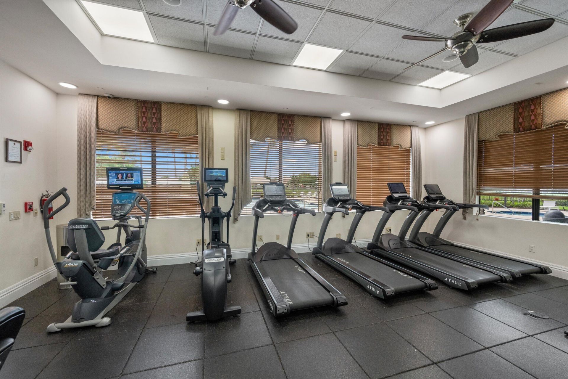 8628 Breezy Hill Drive, Boynton Beach, FL 33473 Photo