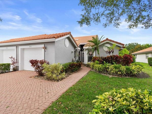7771 Majestic Palm Drive, Boynton Beach, FL 33437