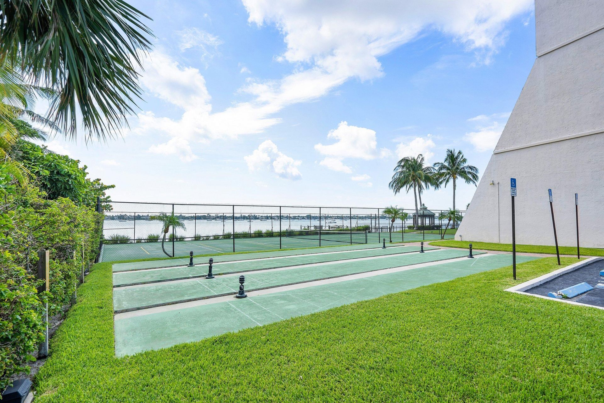 5200 N Flagler Drive, Unit 1406, West Palm Beach, FL 33407 Photo