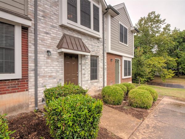 202 S College ST, Unit 9, Georgetown, TX 78626