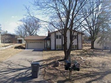 2740 Norwood Lane N, Minneapolis, MN 55441