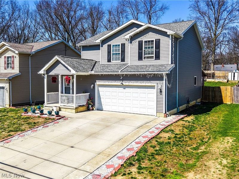 537 Magnolia Avenue, Cuyahoga Falls, OH 44221 Photo 3