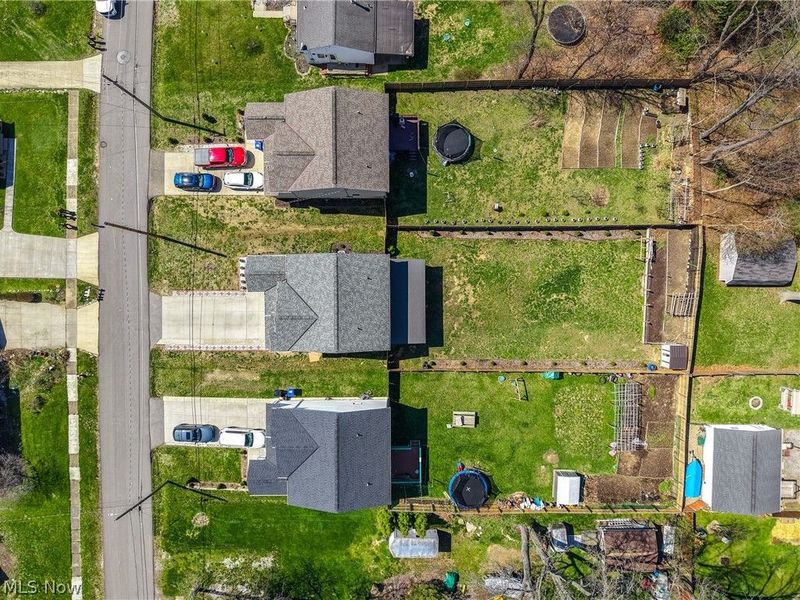 537 Magnolia Avenue, Cuyahoga Falls, OH 44221 Photo 38