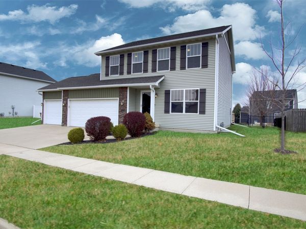 908 35th Street SW, Bondurant, IA 50035