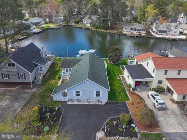 414 OCEAN PKWY, OCEAN PINES, MD 21811