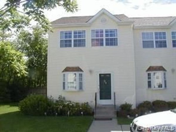 1027 Jerusalem Avenue, Unit 123, Uniondale, NY 11553