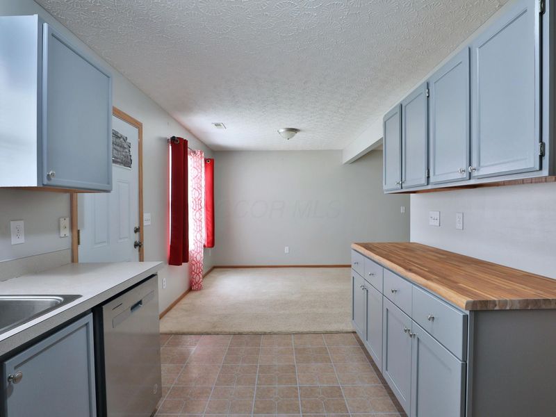 3025 Representation Terrace, Columbus, OH 43207 Photo 21