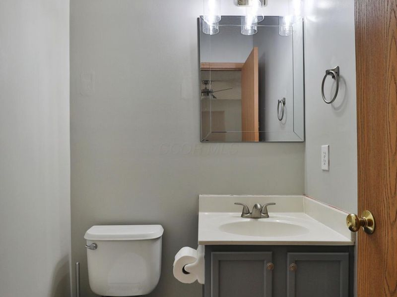 3025 Representation Terrace, Columbus, OH 43207 Photo 24