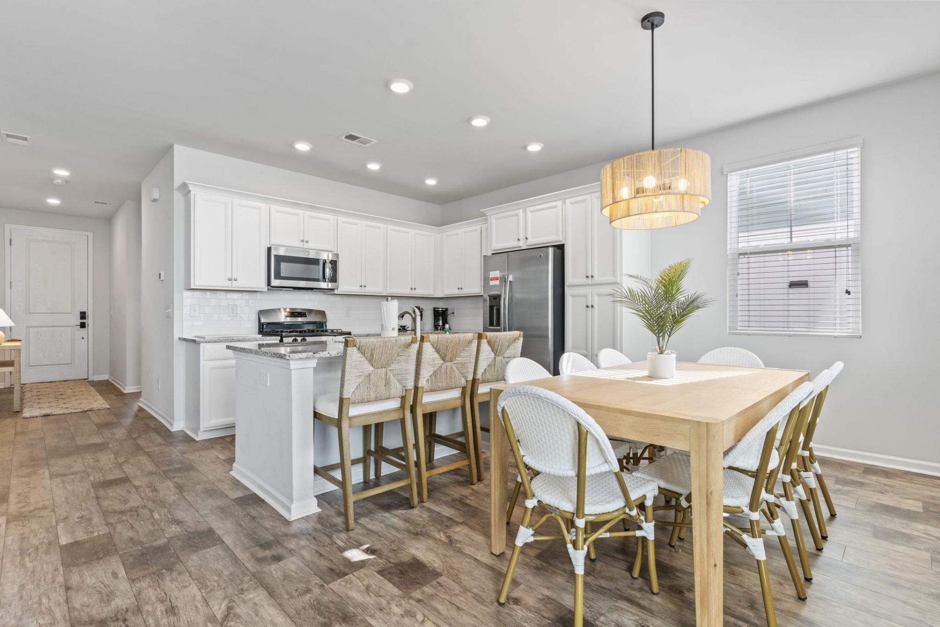 4731 Cloisters Ln. Photo 13