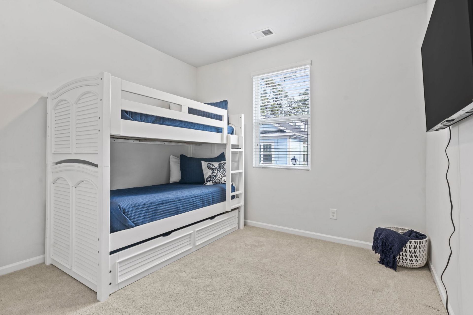 4731 Cloisters Ln. Photo 20