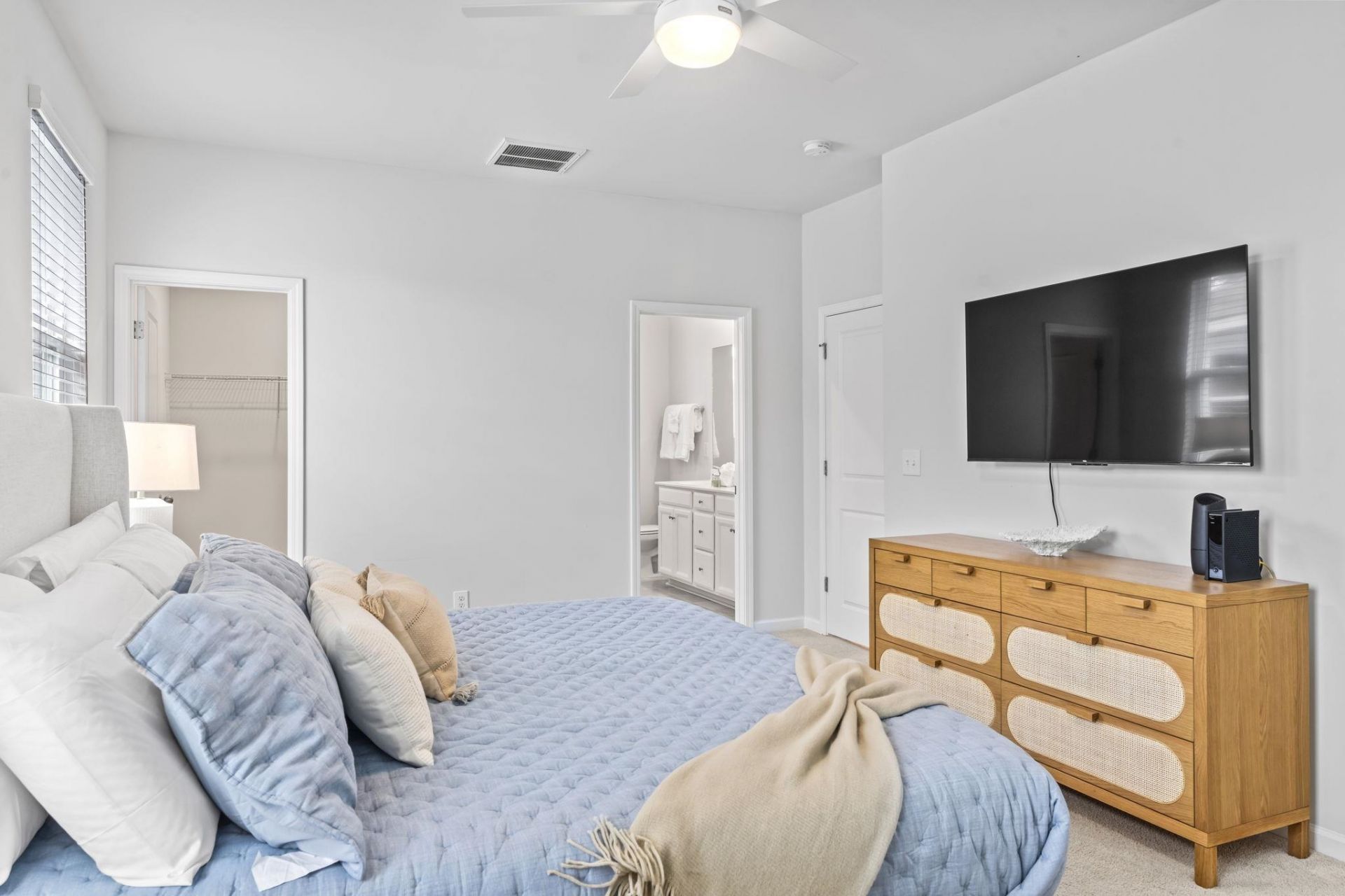 4731 Cloisters Ln. Photo 25