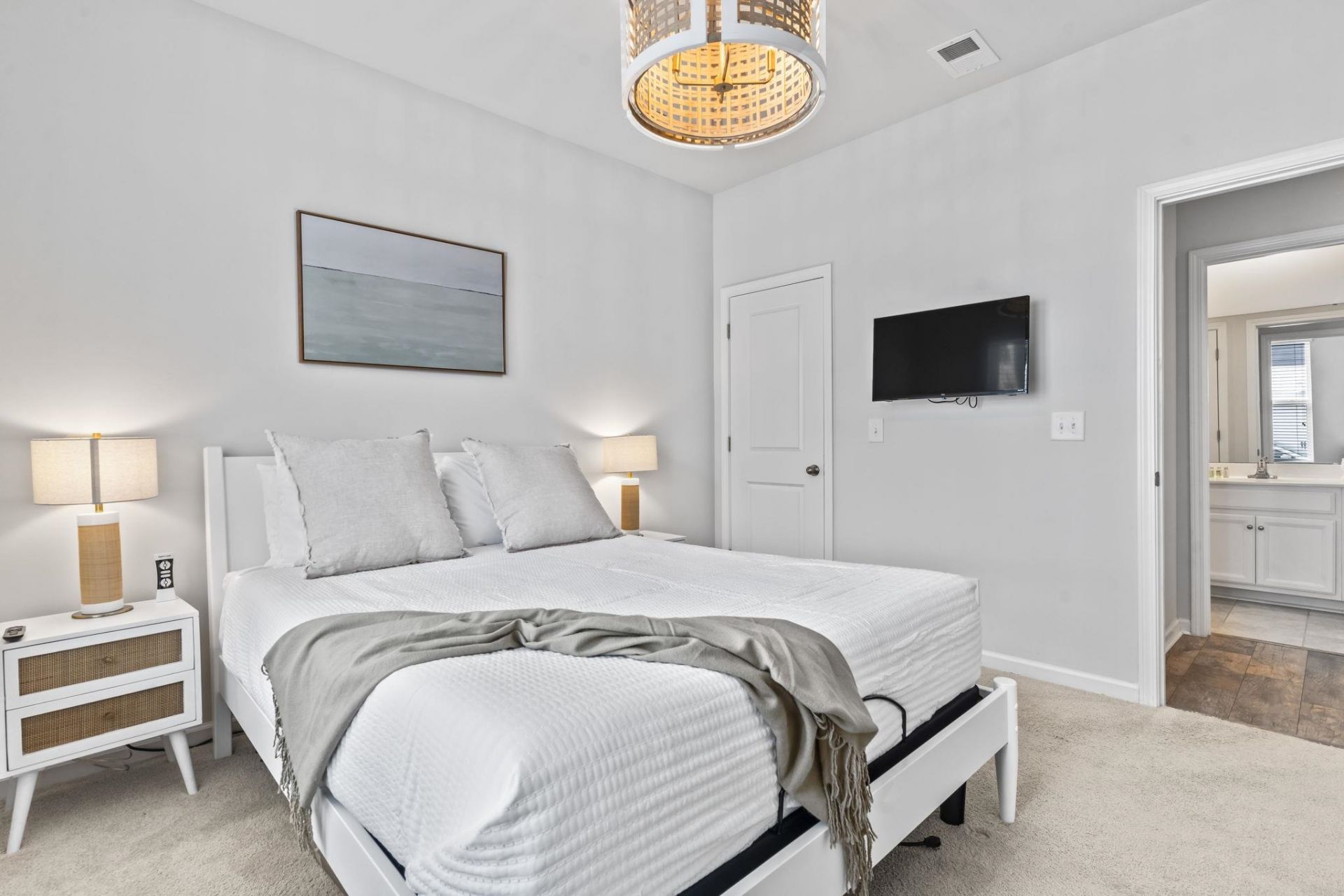 4731 Cloisters Ln. Photo 7