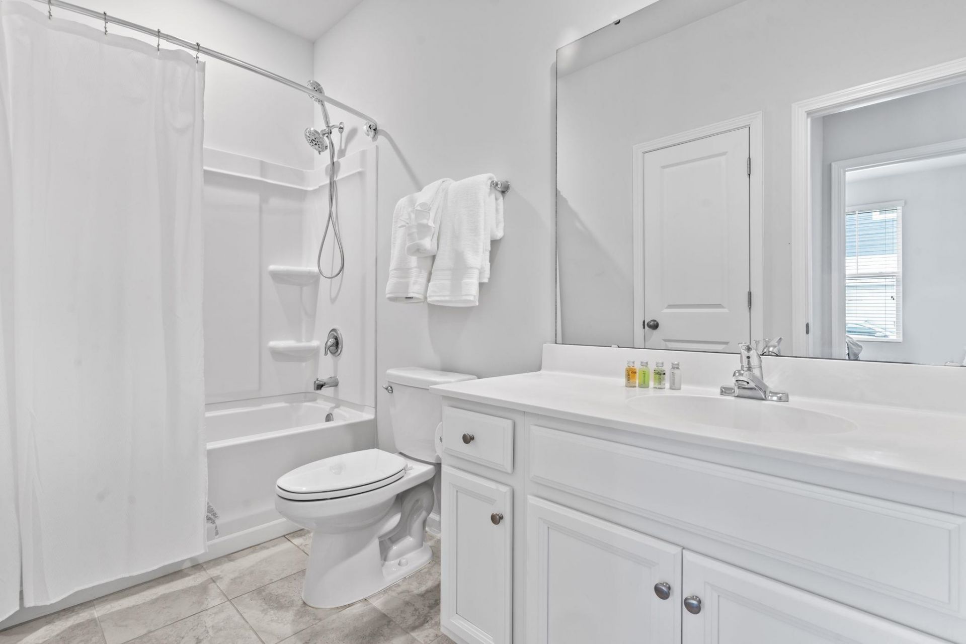 4731 Cloisters Ln. Photo 8