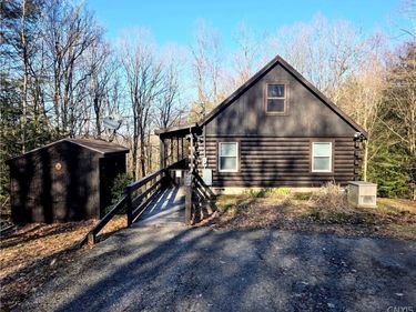 862 Honey Hill Road, Poland, NY 13431