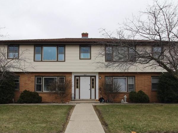1211 S 5th AVENUE, West Bend, WI 53095