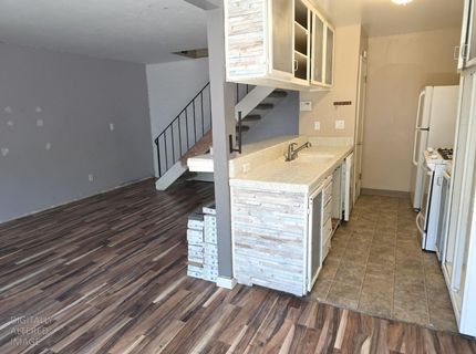 4748 Greenholme Dr #3, Unit 3, Sacramento, CA 95842 Photo