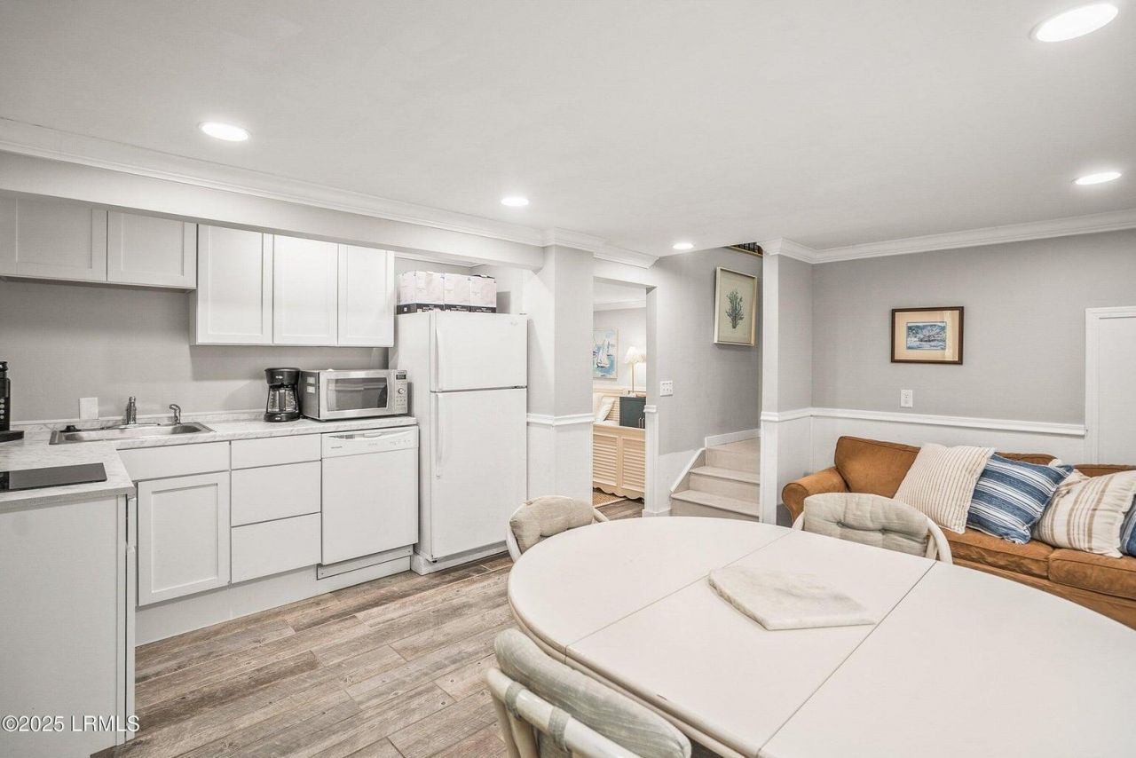 414 Porpoise Drive Photo 33