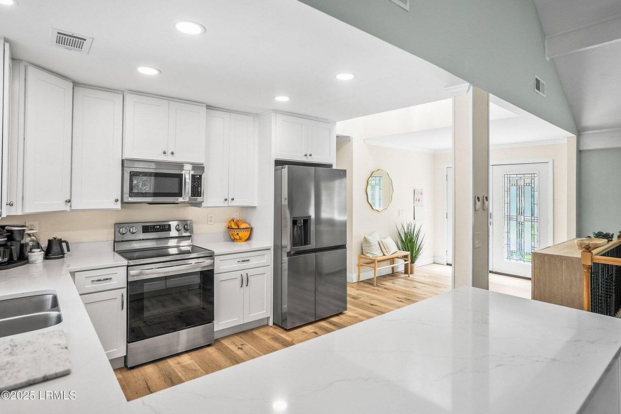 414 Porpoise Drive Photo 9