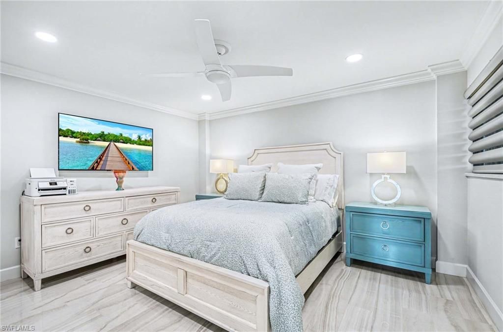 2150 Gulf Shore Blvd N, Unit 605, Naples, FL 34102 Photo