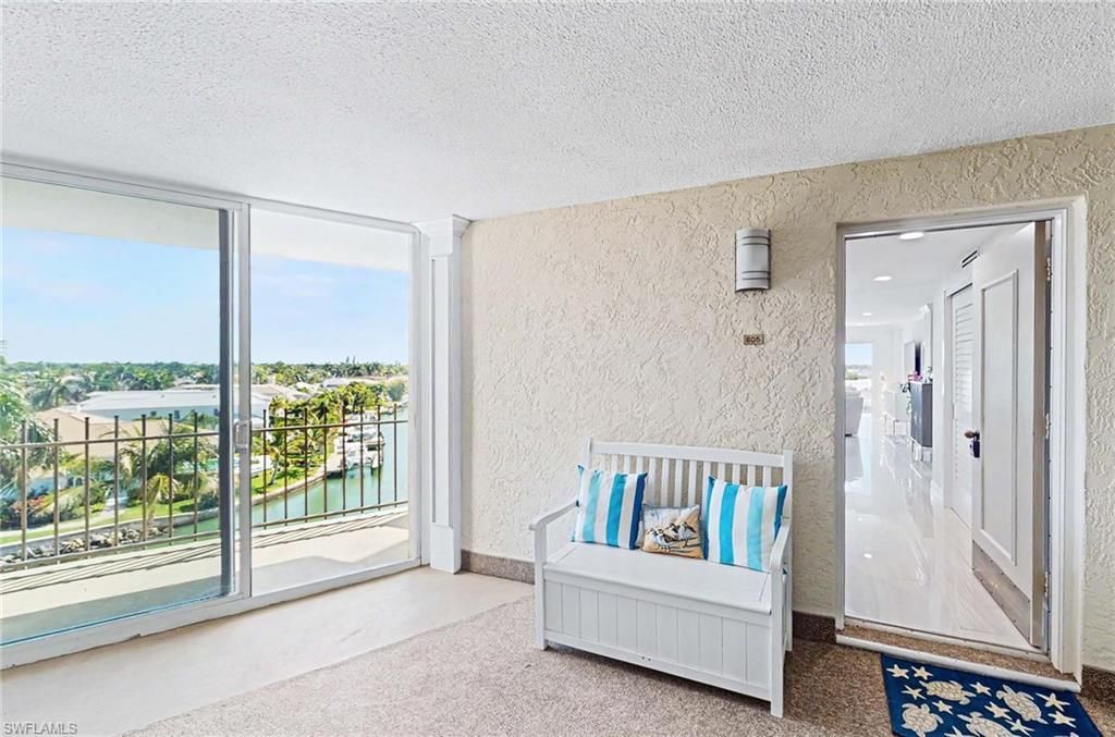 2150 Gulf Shore Blvd N, Unit 605, Naples, FL 34102 Photo