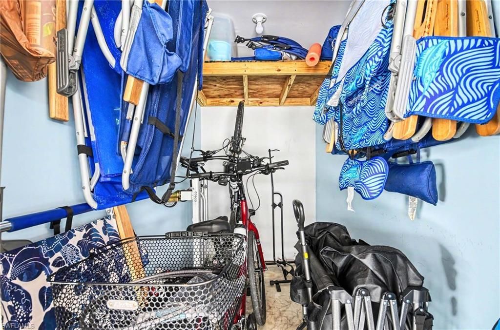 2150 Gulf Shore Blvd N, Unit 605, Naples, FL 34102 Photo