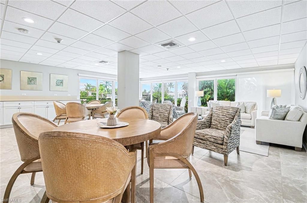 2150 Gulf Shore Blvd N, Unit 605, Naples, FL 34102 Photo