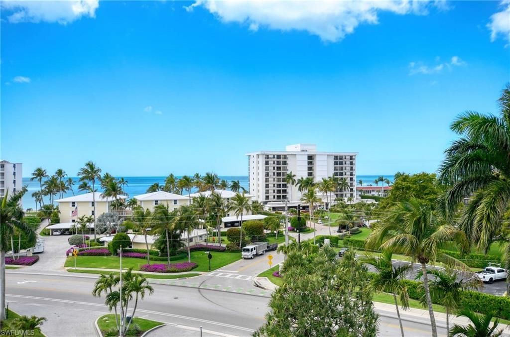 2150 Gulf Shore Blvd N, Unit 605, Naples, FL 34102 Photo