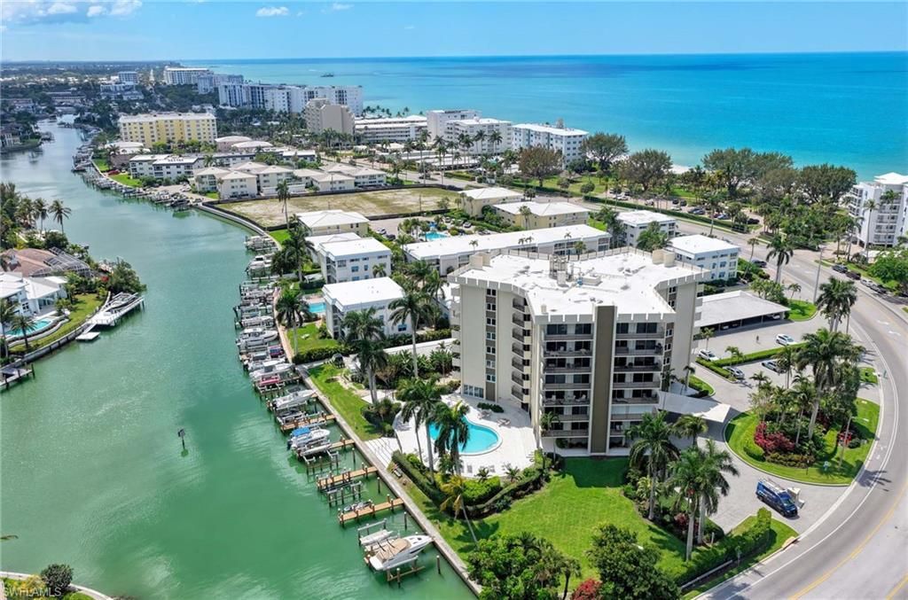 2150 Gulf Shore Blvd N, Unit 605, Naples, FL 34102 Photo