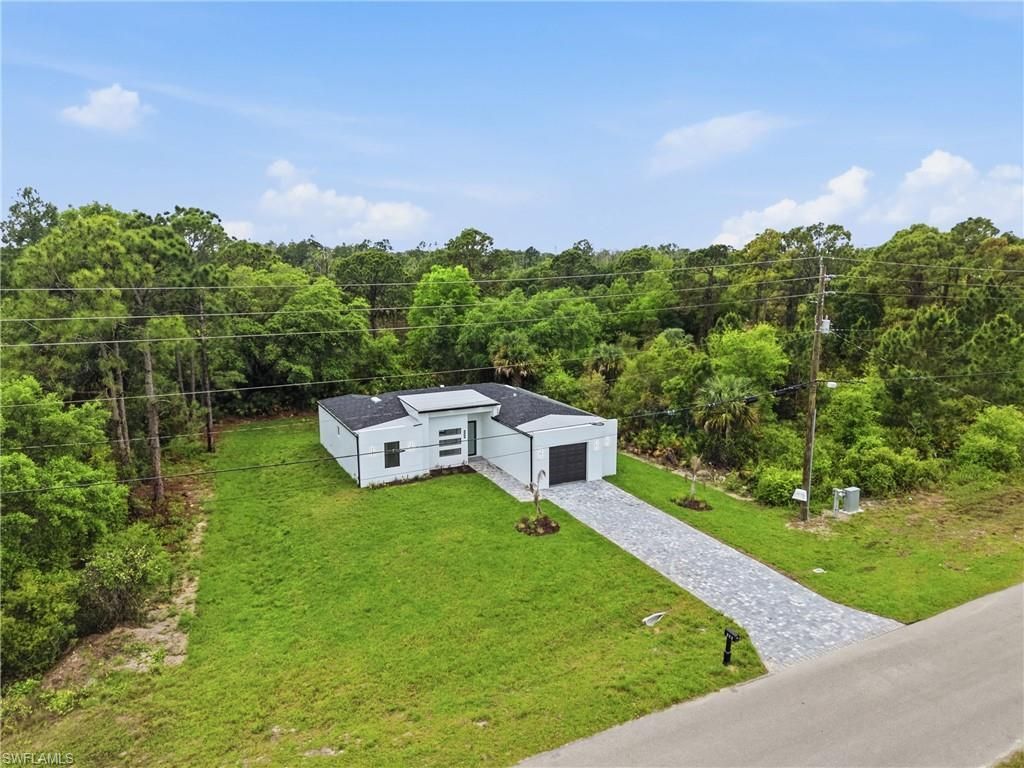 669 Windermere Dr , Lehigh Acres, FL 33972 Photo