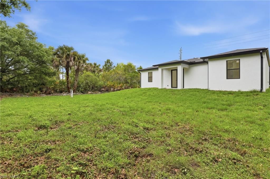 669 Windermere Dr , Lehigh Acres, FL 33972 Photo