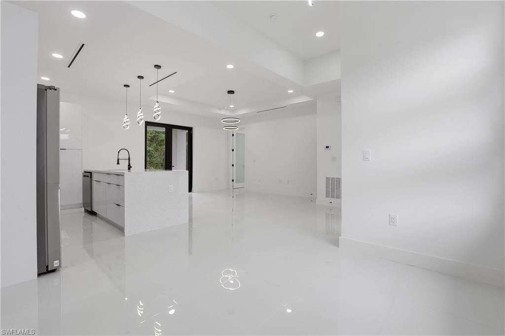 669 Windermere Dr , Lehigh Acres, FL 33972 Photo