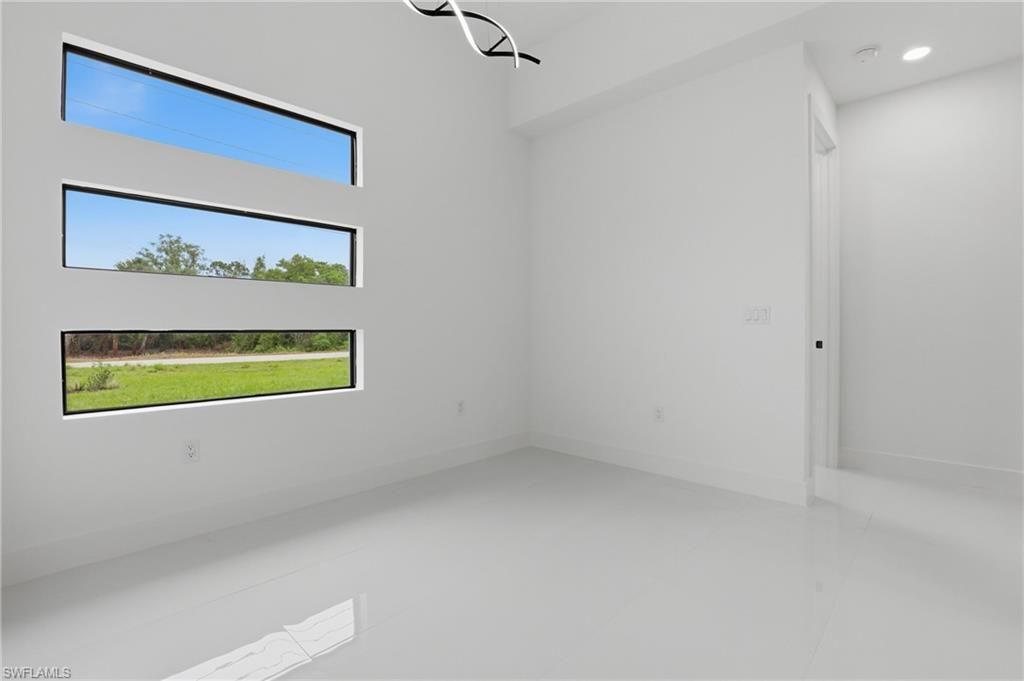 669 Windermere Dr , Lehigh Acres, FL 33972 Photo