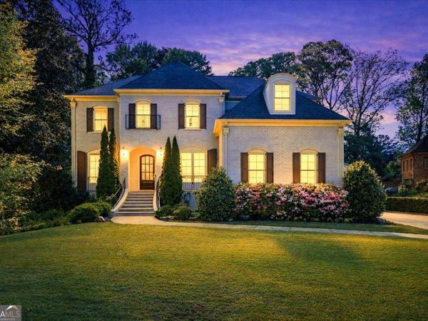 4815 Kitty Hawk Drive NE, Atlanta, GA 30342