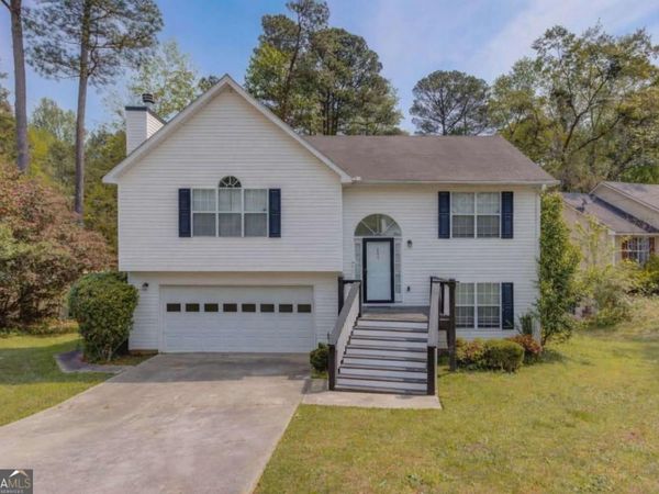 865 Stonebridge Park Circle, Lithonia, GA 30058