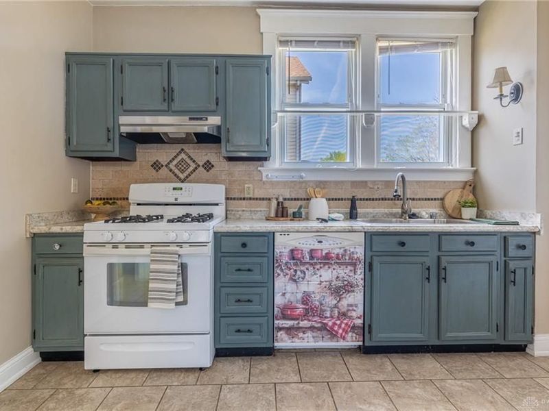 3736 Herbert Avenue, Cincinnati, OH 45211 Photo 12