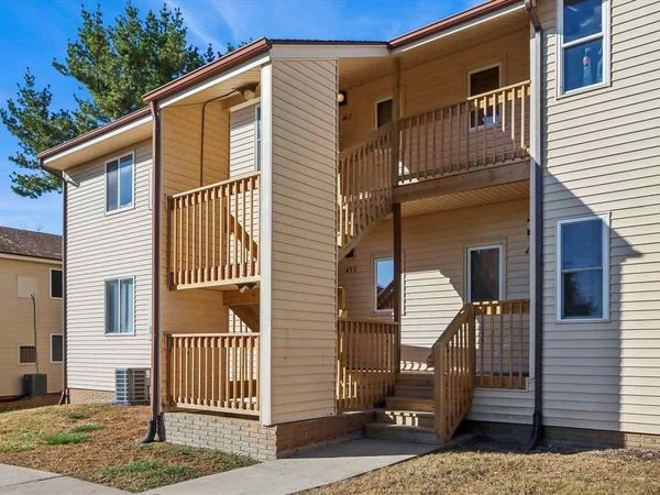 433 Westwinds Dr, Unit 433, 441,, Iowa City, IA 52246