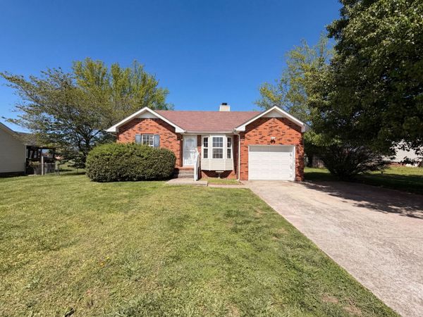 3748 Churchplace Ave , Clarksville, TN 37040