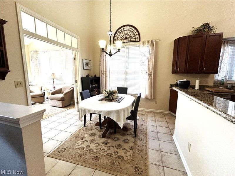 15220 Chestnut Oak Lane, Strongsville, OH 44149 Photo 7