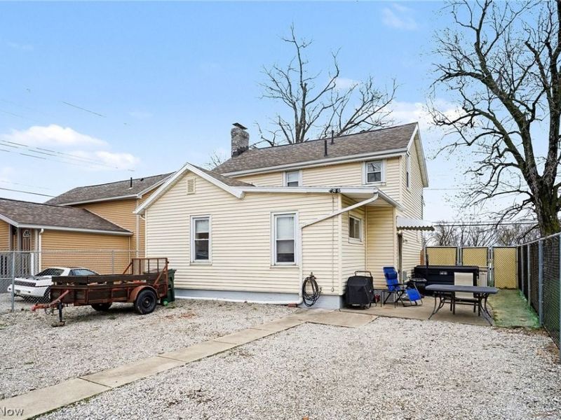 2007 Cleveland Avenue SW, Canton, OH 44707 Photo 5