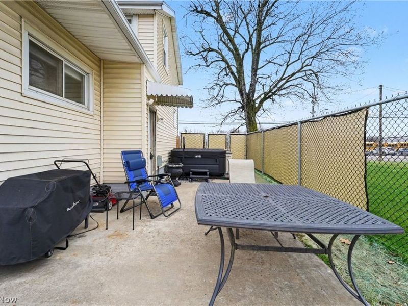 2007 Cleveland Avenue SW, Canton, OH 44707 Photo 6