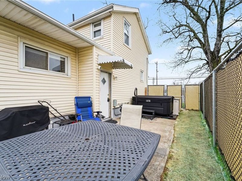 2007 Cleveland Avenue SW, Canton, OH 44707 Photo 7