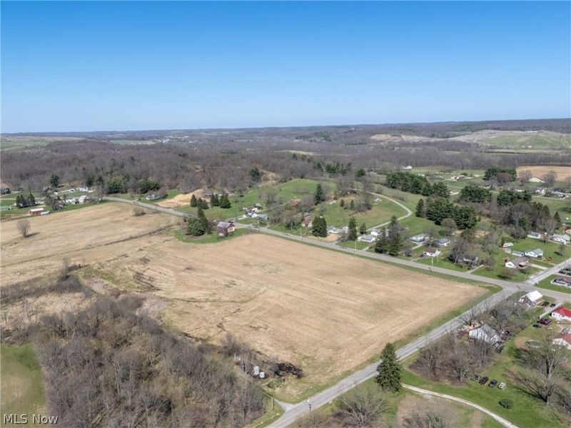 Elson Street SE, Waynesburg, OH 44688 Photo 12