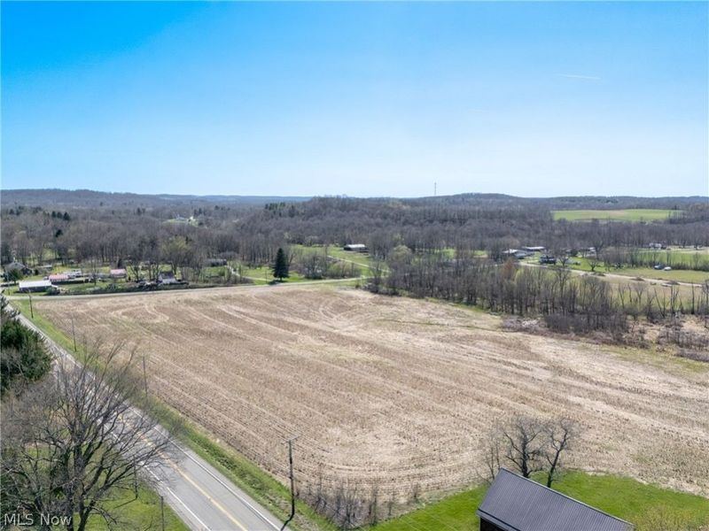 Elson Street SE, Waynesburg, OH 44688 Photo 2