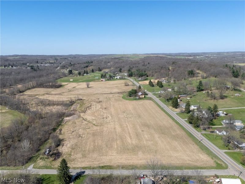 Elson Street SE, Waynesburg, OH 44688 Photo 5