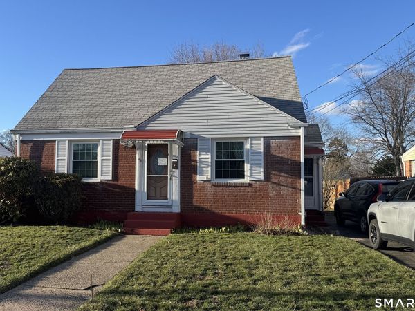 65 Pearl, Hamden, CT 06514