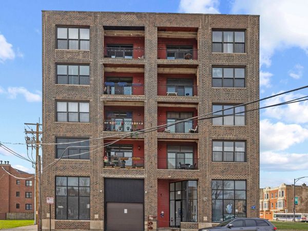 809 E 40th Street , Unit 4-3, Chicago, IL 60653