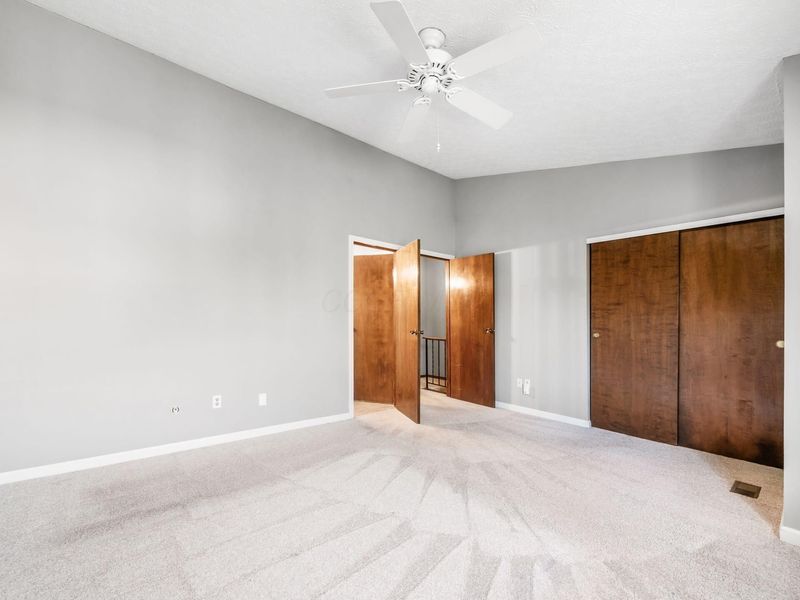 5374 Tartan Lane, Unit 33, Columbus, OH 43235 Photo 14