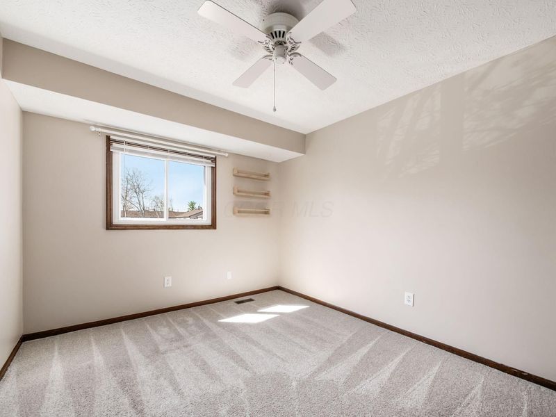 5374 Tartan Lane, Unit 33, Columbus, OH 43235 Photo 15