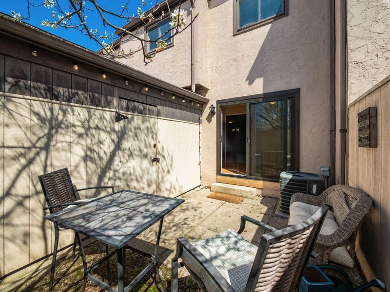 5374 Tartan Lane, Unit 33, Columbus, OH 43235 Photo 22