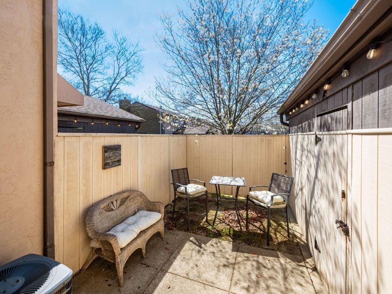 5374 Tartan Lane, Unit 33, Columbus, OH 43235 Photo 24